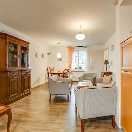 With Wellness Oasis, Cleaning Included Apartman Reifferscheid