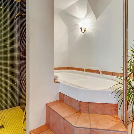 With Wellness Oasis, Cleaning Included Reifferscheid