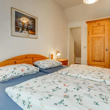 With Wellness Oasis, Cleaning Included Apartman Reifferscheid